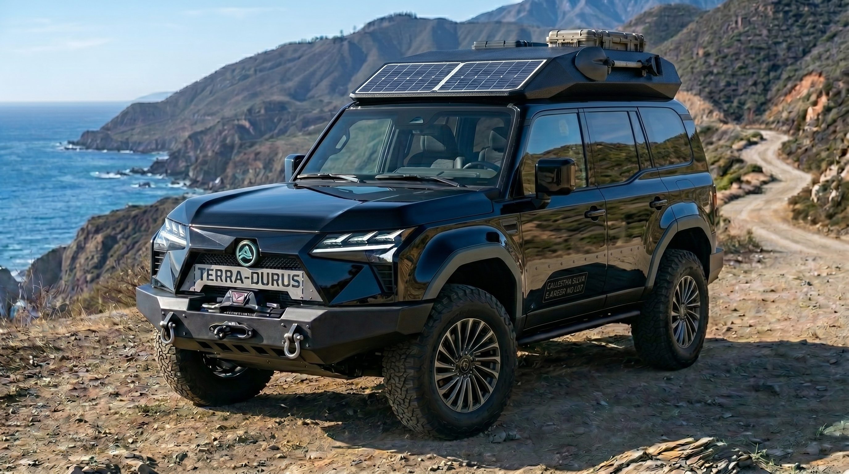 APEX-E Terra Durus qara 4x4 sahil dağ yolunda